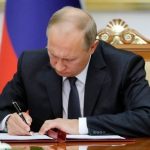 Президент России подписал закон, облегчающий экспорт в Армению нефтепродуктов