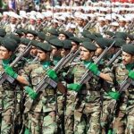 Иран проводит военные учения у границы с Ираком