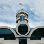 Степанакертский аэропорт готов к работе, но решение пока не принято