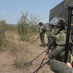 Российские миротворцы приступили к разминированию в селе Колхозашен в Карабахе