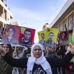 Сирия: тысячи курдов вышли на акцию против турецких бомбардировок и угроз Анкары
