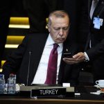 Еврокомиссия поставила Турцию перед тяжелым выбором