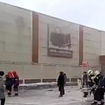 В Москве горит принадлежащий азербайджанцам рынок «Садовод»: эвакуированы 350 человек